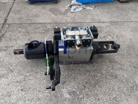 F4.335.001 heidelberg xl105/106 impression ram/cylinder
